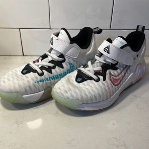 Girls Basketball Shoes Giannis Antetokounmpo